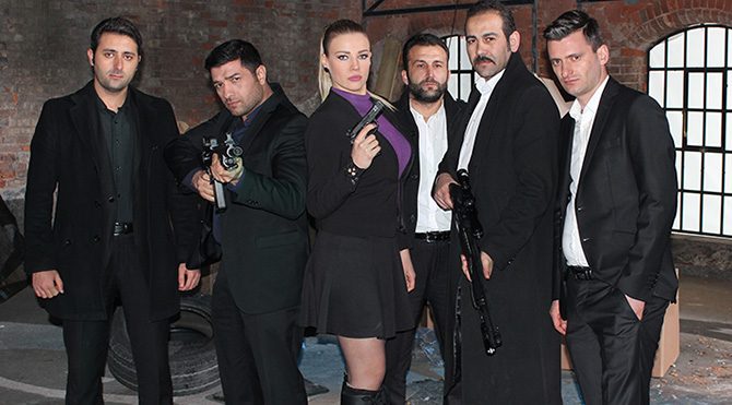 Dişi mafya Esra