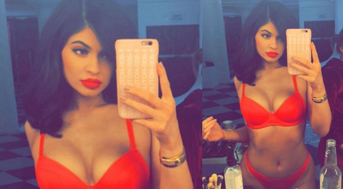 Kylie Jenner’in dudak paylaşımı