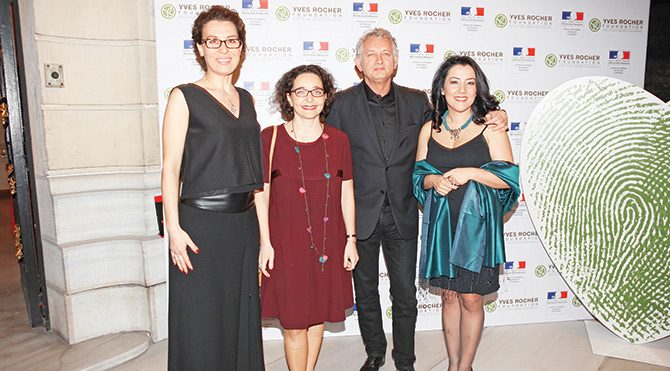 Fransa Sarayı’ndan Türk kadınına ödül