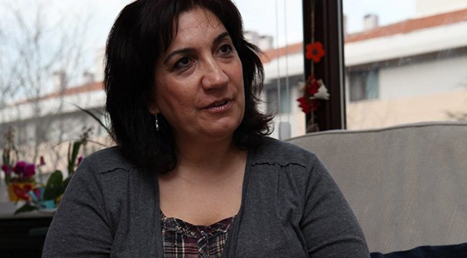 Füsun Demirel’in ‘Gerilla’ lafı işinden etti