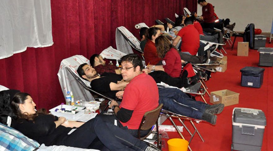 Kızılay, 2015 yılında 2 milyon ünite kan topladı
