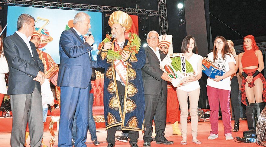 Domates biber kolyeli padişah