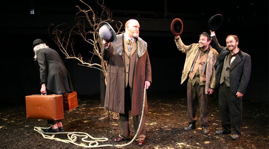 Kaçıranlar için müjde: Godot’yu Beklerken yeniden sergilenecek
