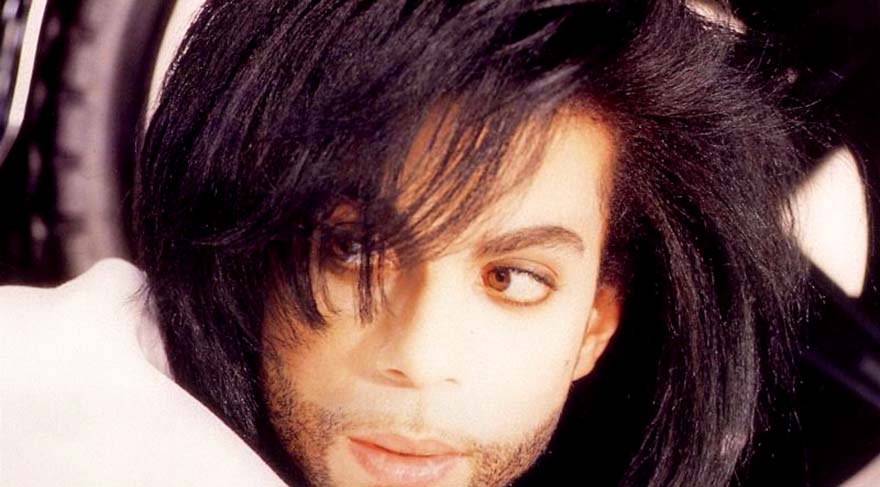 Tar­kan ve Prin­ce bir dö­nem ben­zer saç mo­de­li­ni de kul­lan­dı­lar.