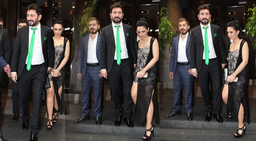 Hilal Toprak dekolte vermemek adına büyük çaba sarfetti