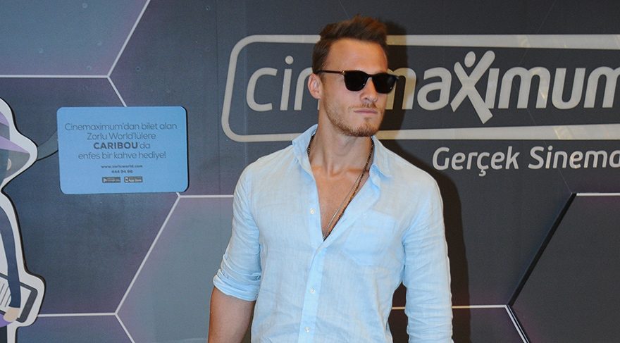 Kerem’e hayran ilgisi