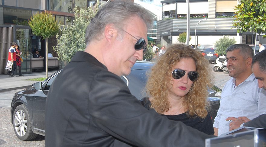 Tamer Karadağlı centilmen hareketlerde bulundu