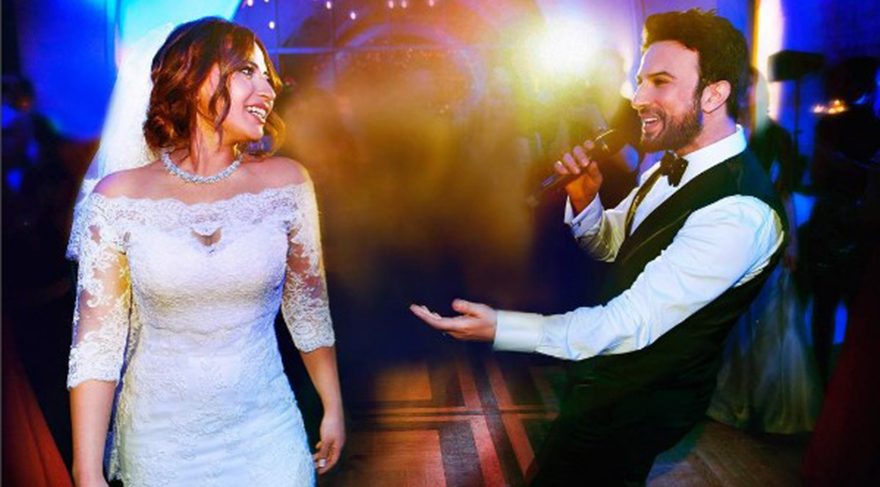 Tarkan, Almanya’da yaptığı düğünden fotoğraflar paylaştı