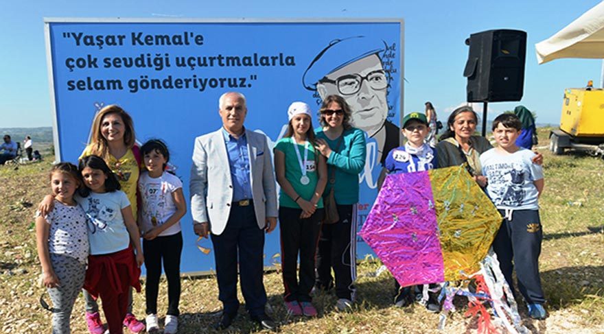 Uçurtmalarla Yaşar Kemal’e selam gönderdiler