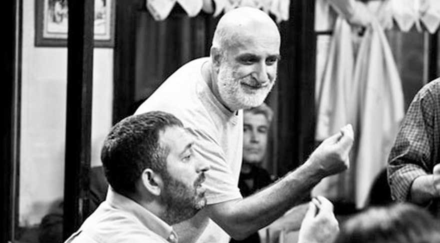 Ünlü yönetmen dolandırıcılara karşı uyardı