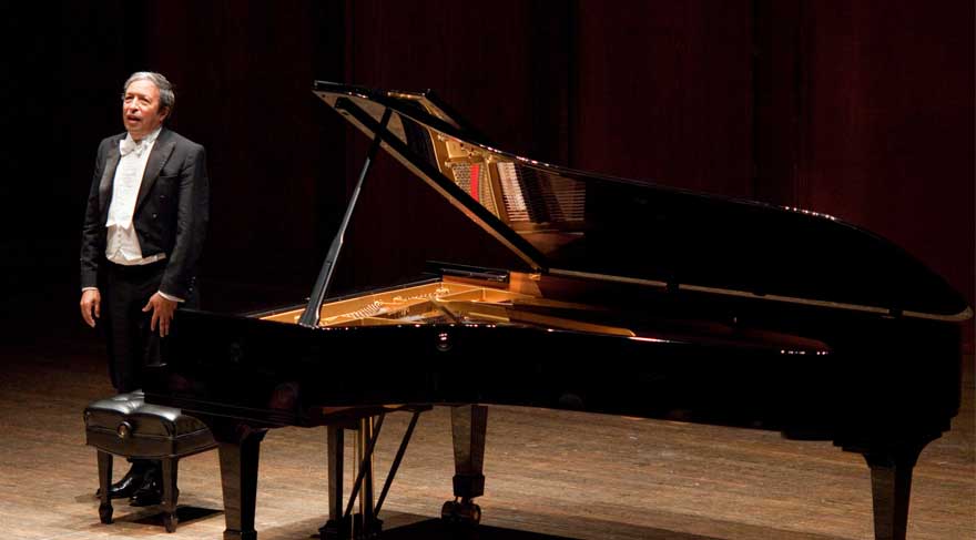 Yaşam Boyu Ödülü Murray Perahia’ya
