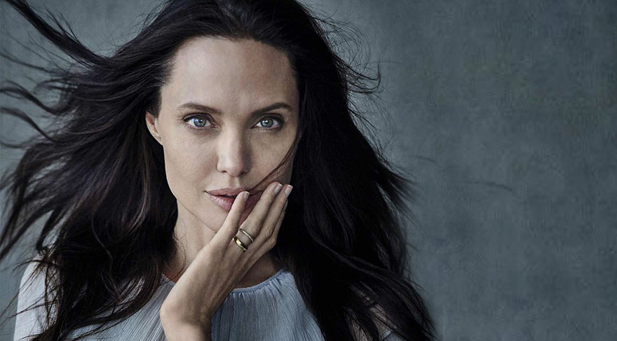 Angelina Jolie 41 yaşında