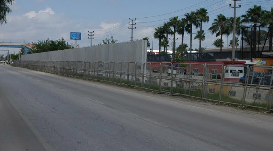 Adana’da ‘Çin Seddi’ni Amerikalılar yaptı!