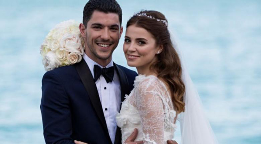 Ezgi Eyüboğlu balayından çocuk mesajı verdi