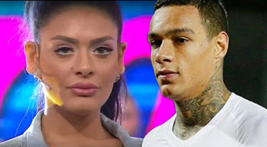 Van Der Wiel, Türk güzele mesaj attı