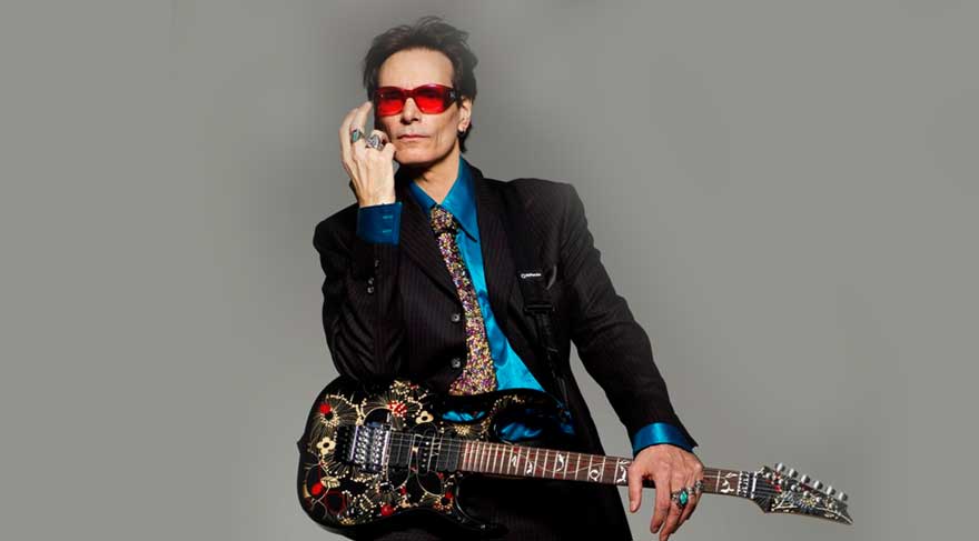 Ünlü gitar virtüözü Steve Vai İstanbul’da