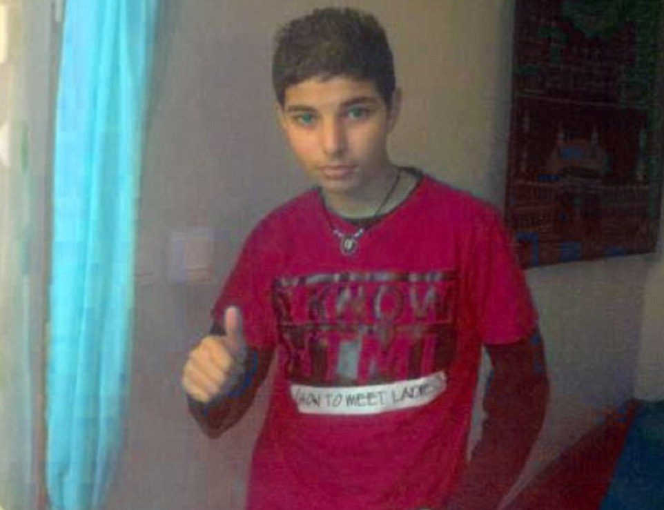 Kermiche'nin bu fotoğrafı da 2011 yılında çekilmiş.