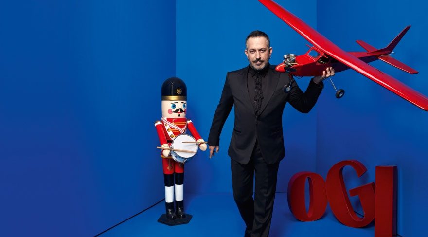 Cem Yılmaz Mehmet Erdem’in sahnesinde