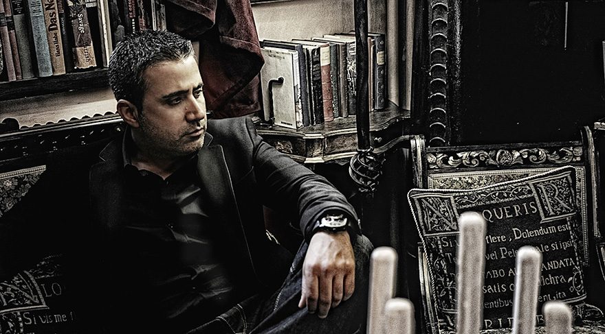 Emrah darbe girişimi konusunda paylaşımda bulundu