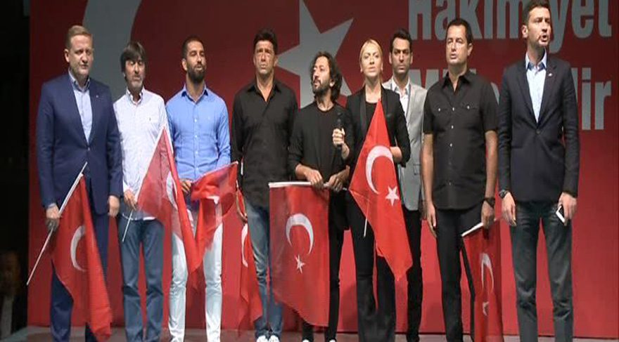 Rıdvan Dilmen; Boğaziçi Köprüsü’nün adı Şehitler Köprüsü olsun