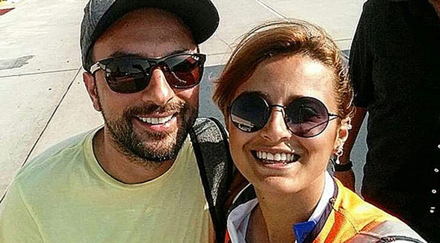 Tarkan’dan havalimanı selfiesi