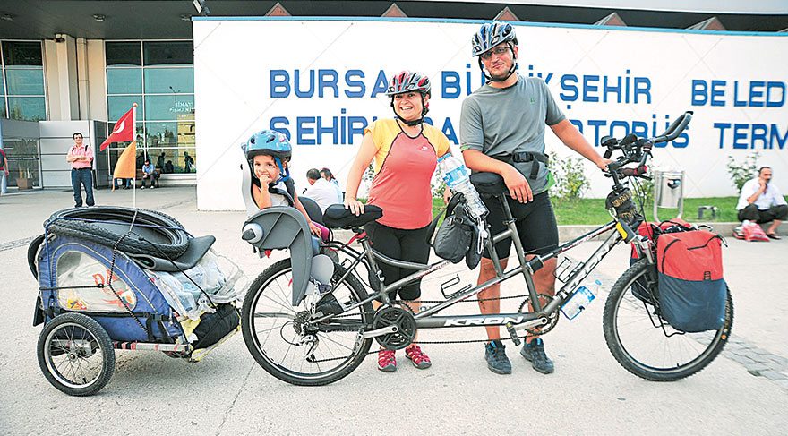 1300 kilometre pedal bastılar