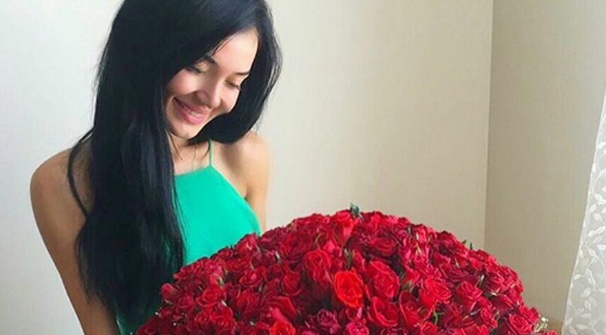 Cansu Taşkın 1001 tane gül aldı