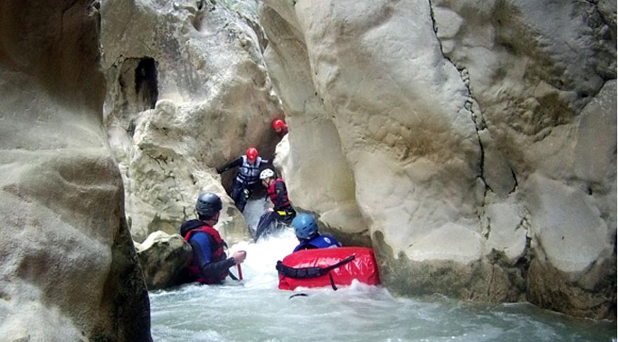 Dağcılar Harmankaya Kanyonu’nu keşfetti