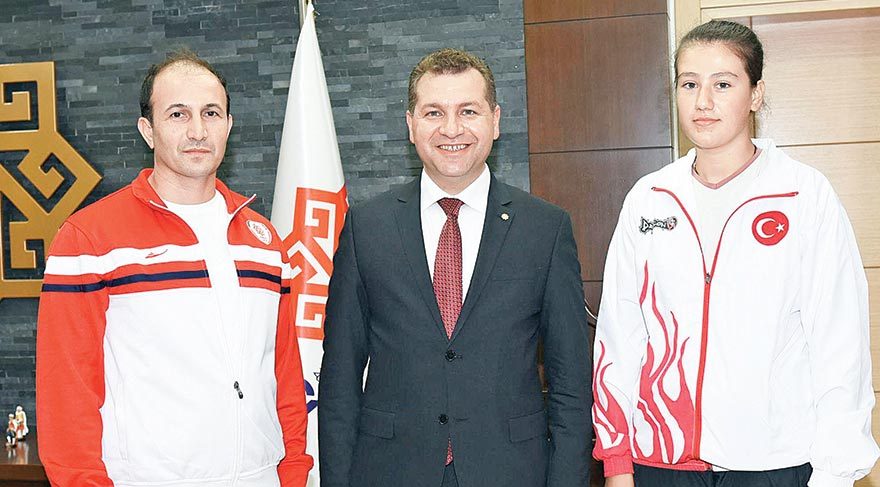 Gümüş Melek