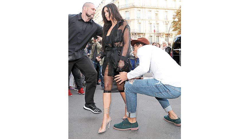 Gigi’nin sapığı Kim’e saldırdı