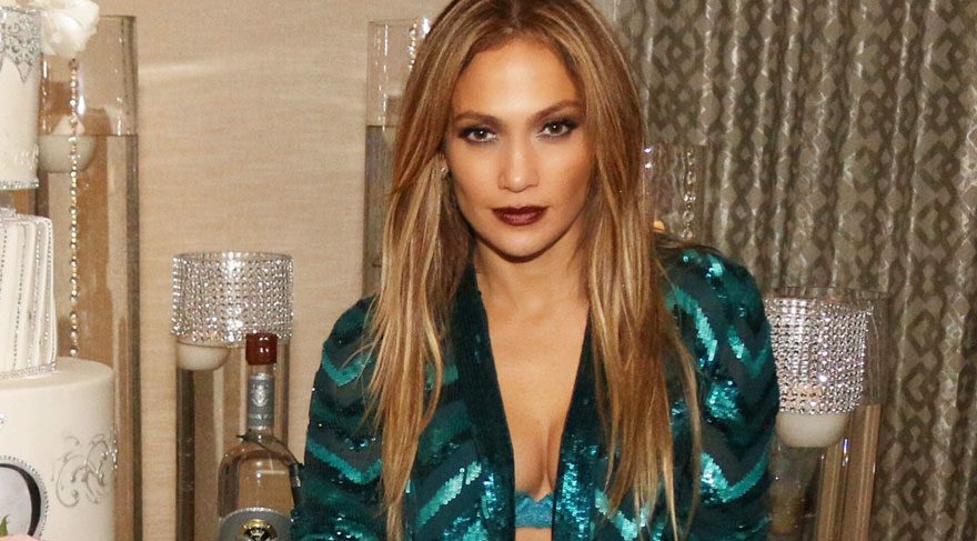 47’lik Jlo’dan lolita dansı