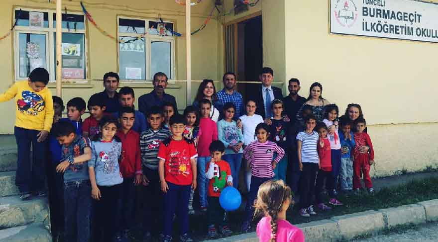 El birliğiyle sekiz köye kütüphane kurdular