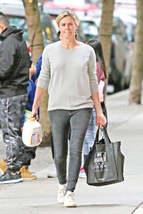 charlize-theron