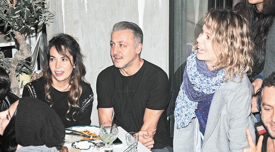 Esra Ronabar - Barış Falay - Burcu Biricik