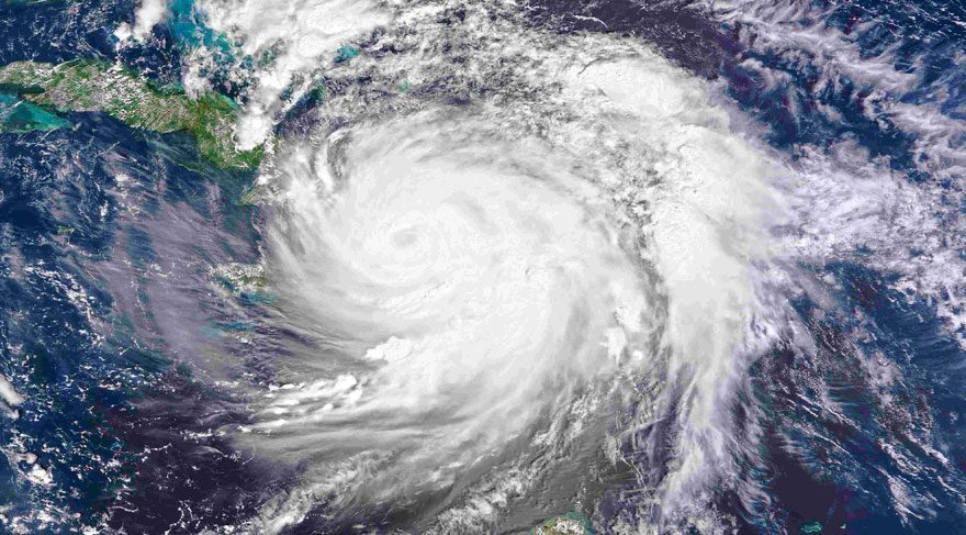 ABD’de Matthew Kasırgası nedeniyle 4 eyalette OHAL ilan edildi