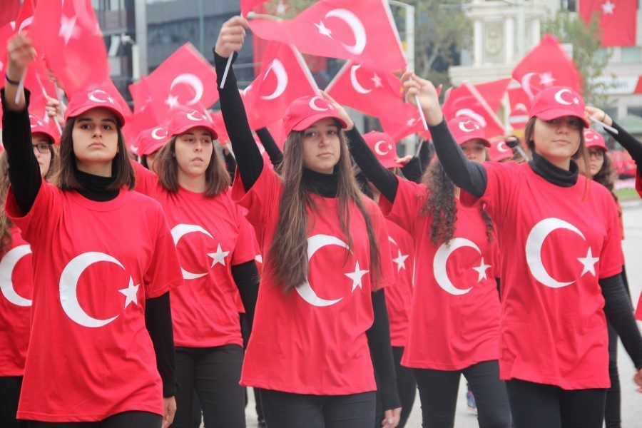 BURSA'DA 29 EKIM CUMHURIYET BAYRAMI BUYUK COSKUYLA KUTLANDI. FOTO:BERKTUG ONCU,(DHA),(BURSA)
