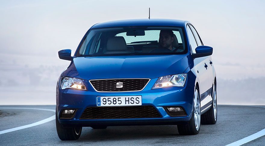 Sonbahara özel anahtar teslim fiyatlar <br>SEAT’ın konfor, geniş iç hacim ve düşük yakıt tüketimi özelliklerini buluşturan Toledo 1.2 lt TSI 110 HP Style modeli 31 Ekim’e kadar devam edecek kampanyada 56 bin 900 TL’den başlayan tavsiye edilen anahtar teslim fiyatla ve sonbahara özel bin 500 TL’ye varan tavsiye edilen takas indirim fırsatıyla alınabiliyor.
