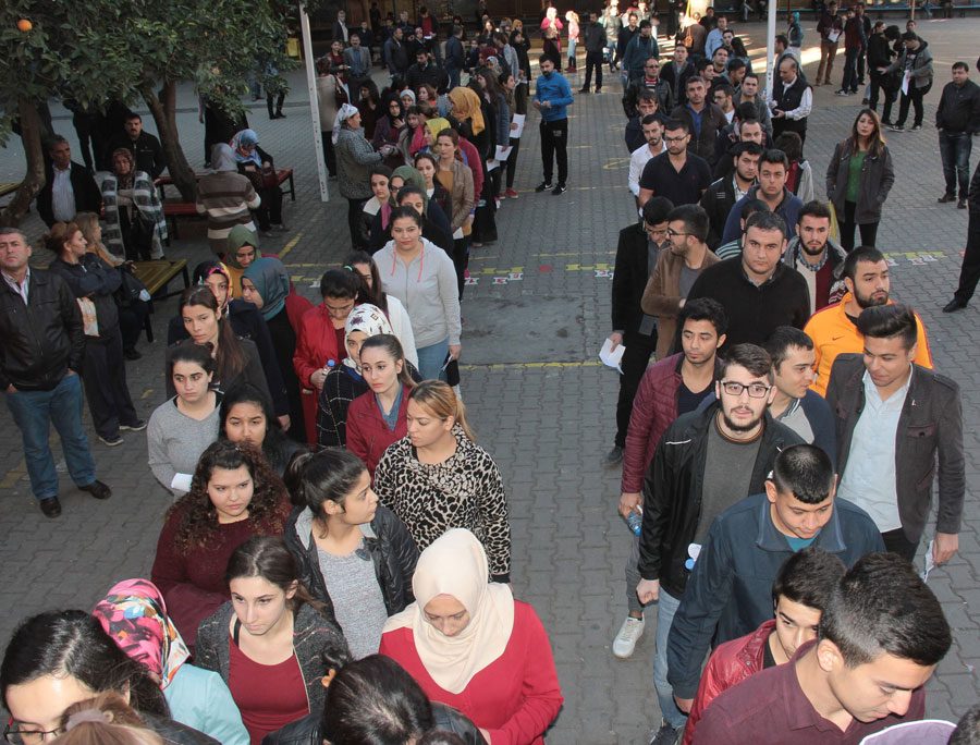 FOTO:İHA - Bugünkü sınava yaklaşık 3 buçuk milyon aday giriyor.