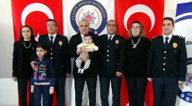 Elazığ Emniyet Müdürlüğü'nde terfi töreni Elazığ Emniyet Müdürlüğü'nde terfi töreni