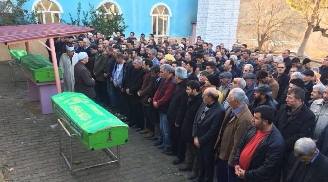 İzmir'de aynı aileden 4 kişiyi öldüren şüpheli intihar etti 5