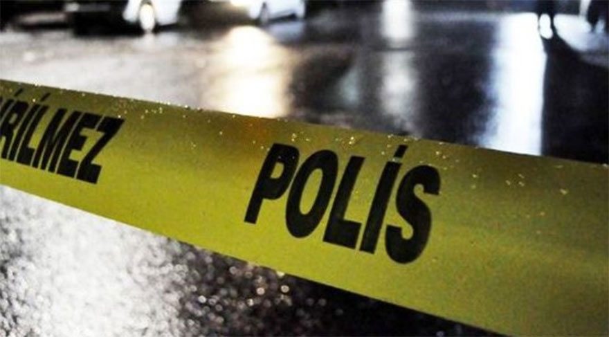 İzmir de silahlı saldırı 1 i ağır 2 yaralı