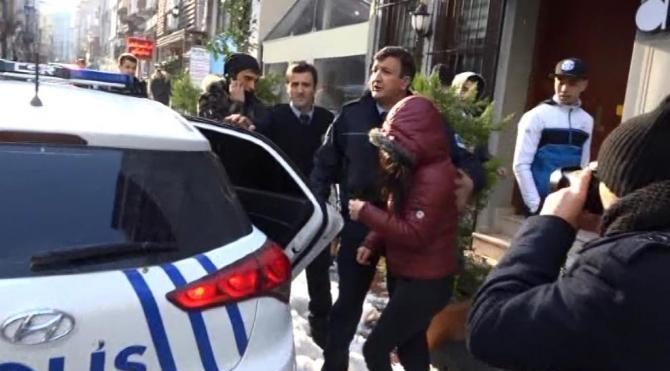 Beyoğlu'nda bir kadının 'rehin tutuluyorum' ihbarı polisi alarma geçirdi