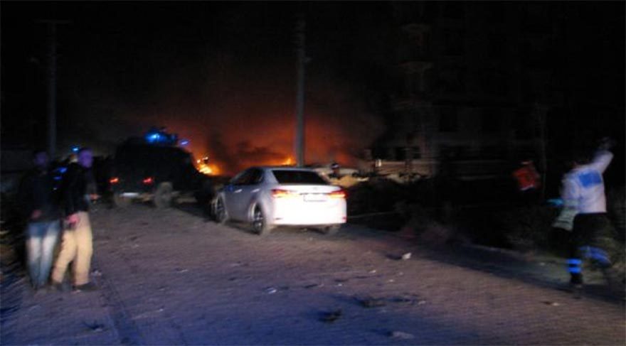 Şanlıurfa’nın Viranşehir İlçesi’nde hakim ve savcı lojmanlarının yakınında patlama meydana geldi.