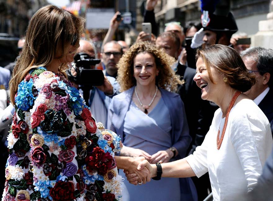Melania Trump'ın ceketi 185 bin lira! Melania Trump'ın ceketi 185 bin lira!