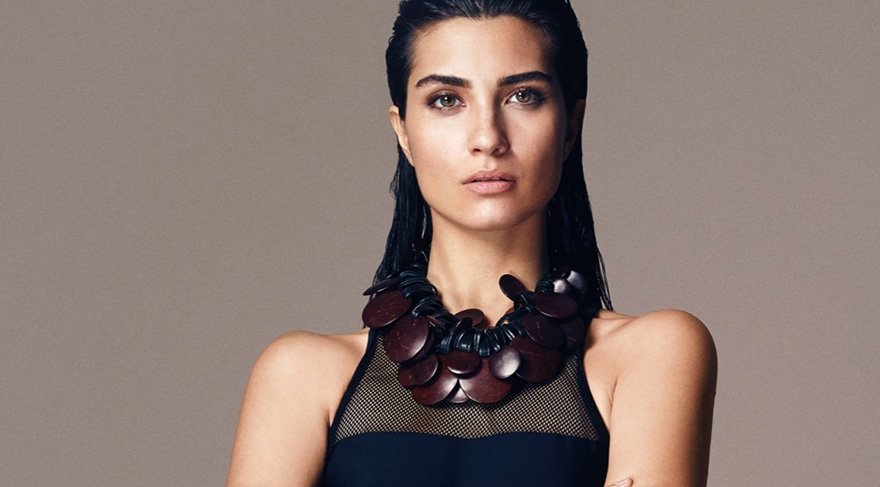 Tuba Büyüküstün önce beğendi sonra sildi