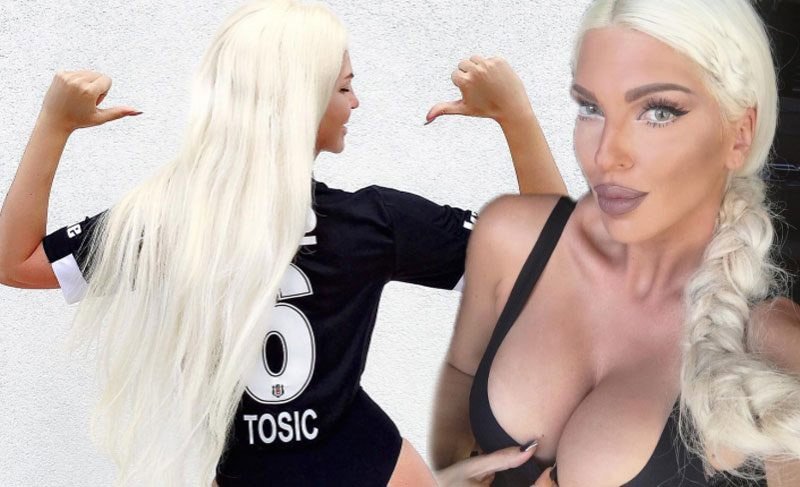 Dusko Tosic’in şarkıcı eşi Jelena Karleusa, tatilin keyfini çıkarıyor