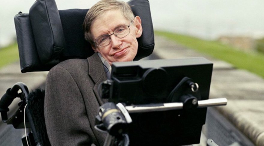 Stephen Hawking: Uzaylılar Colomb gibi gelebilir