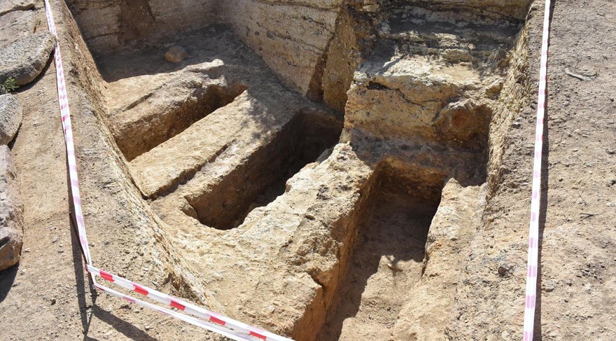 Uşak’taki Roma dönemine ait mezarlıklar ortaya çıktı