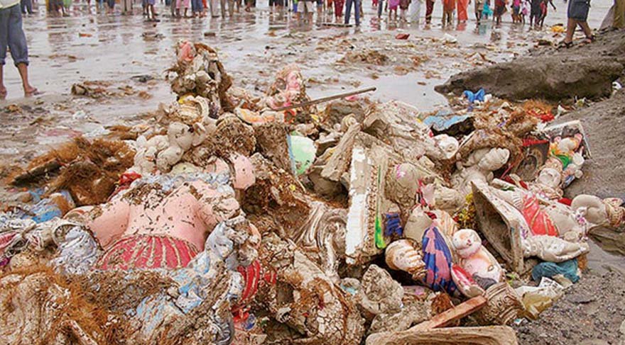 Festival bitti geriye çöpler kaldı