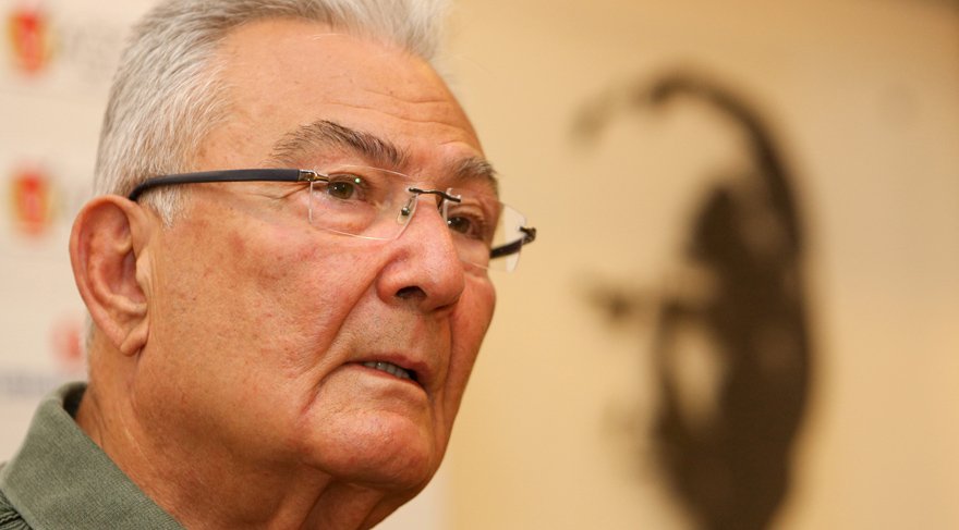 Son dakika haberi… Deniz Baykal yoğun bakıma alındı